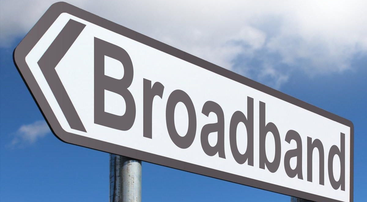 China Broadband Committee members return to grant application