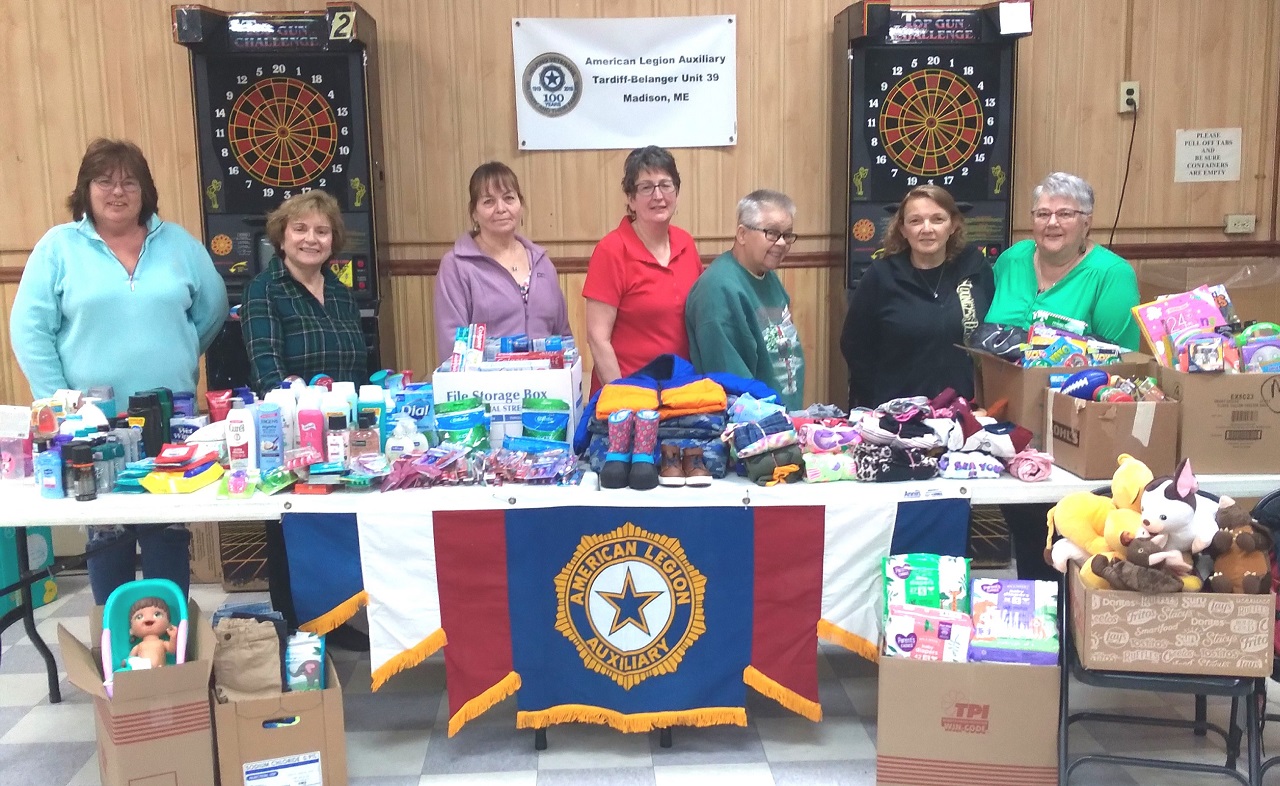 Legion auxiliary donates backpacks and essentials to children