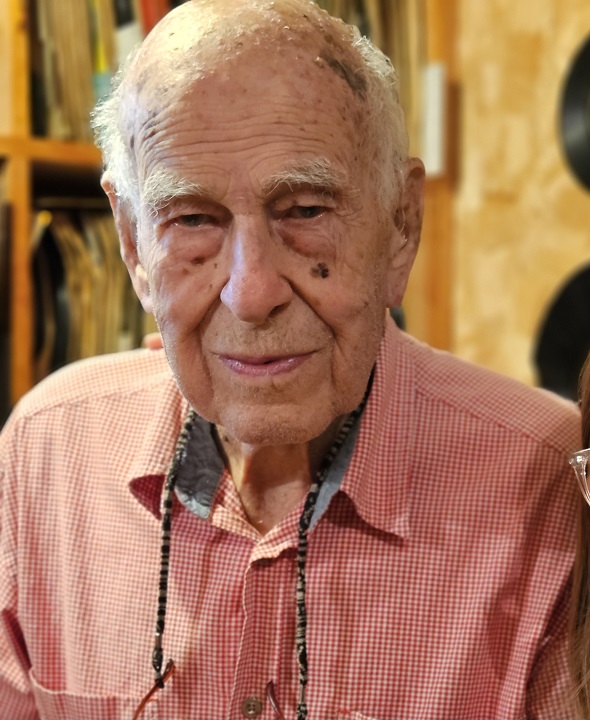 Windsor’s Elwin Hussey dies at age 100