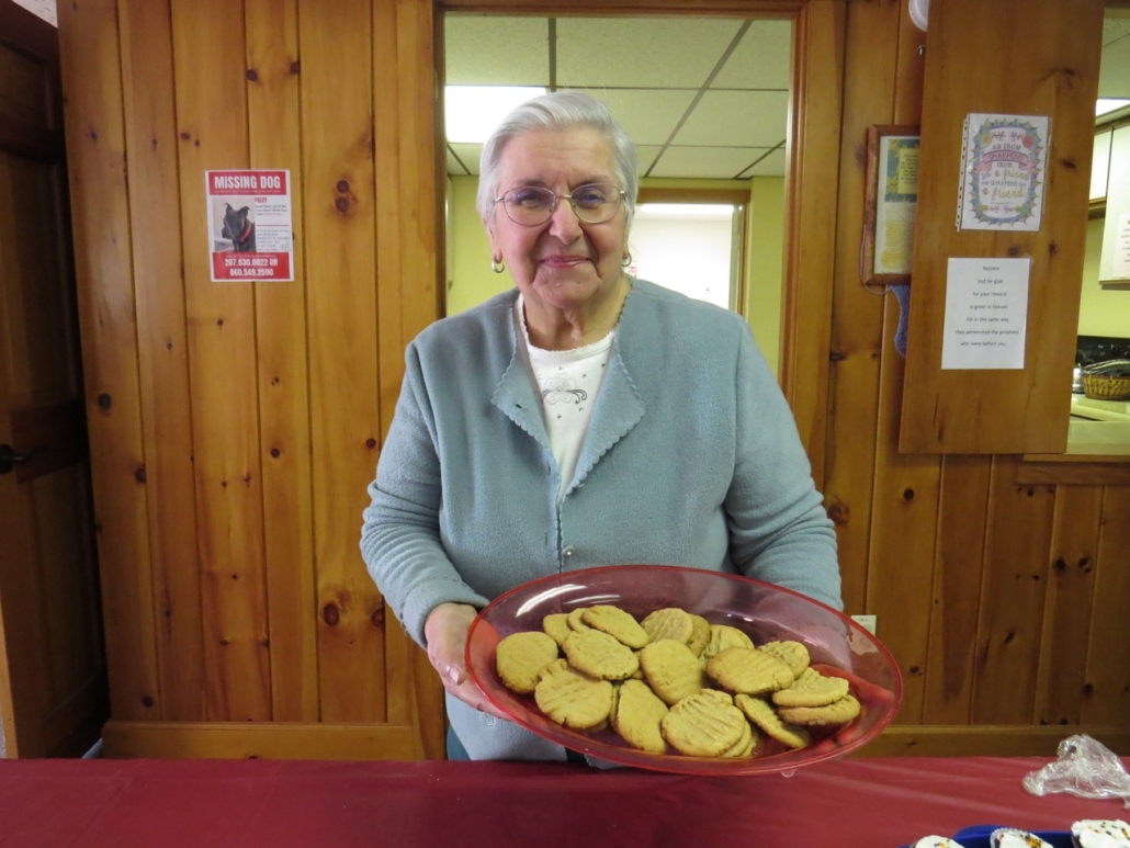 EVENTS: Annual cookie walk, craft sale and food drive in Vassalboro